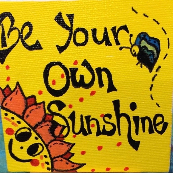 Meet your Posher, Marcy @Kahelelani 🌺 - Picture 6 of 7